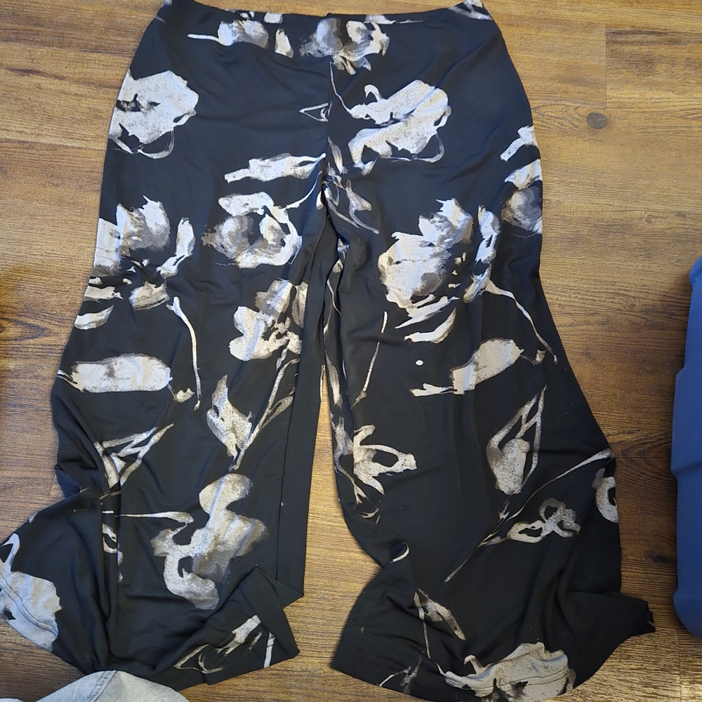 Floral Black and Gray Women's Pants